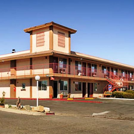 Park Avenue Inn & Suites Victorville Eksteriør billede
