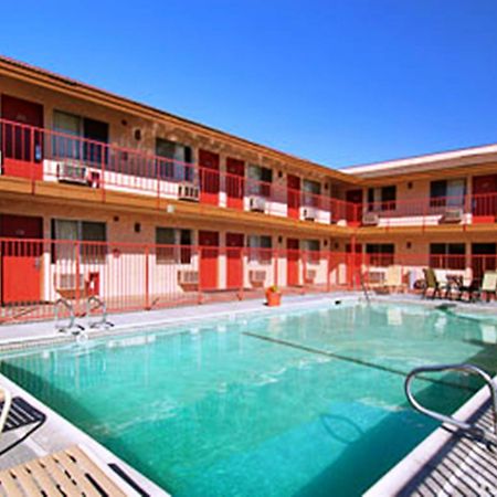 Park Avenue Inn & Suites Victorville Eksteriør billede