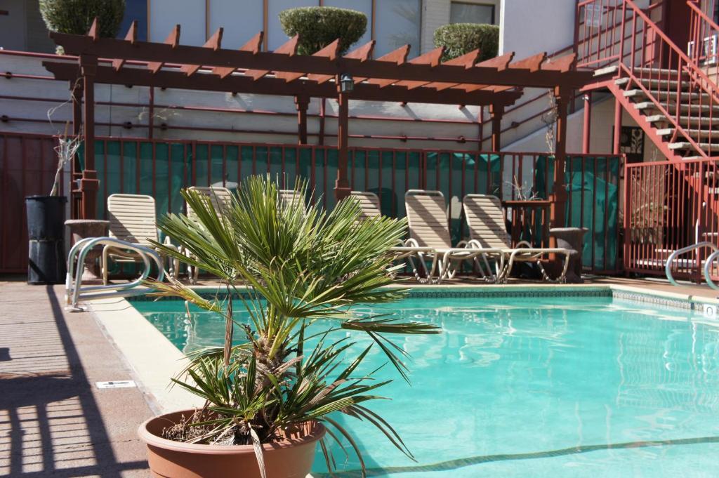 Park Avenue Inn & Suites Victorville Eksteriør billede