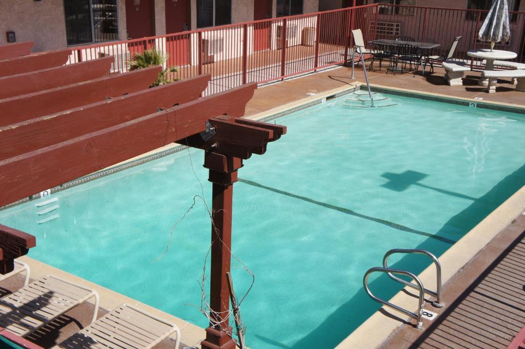 Park Avenue Inn & Suites Victorville Eksteriør billede